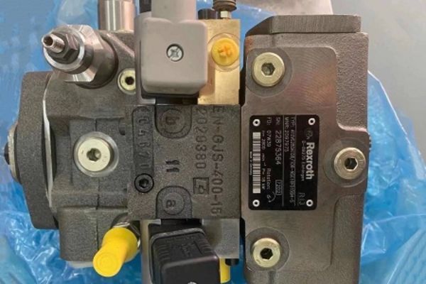 液壓泵維修,收割機(jī)液壓泵維修,行走泵維修,無(wú)極泵維修,林德液壓泵維修